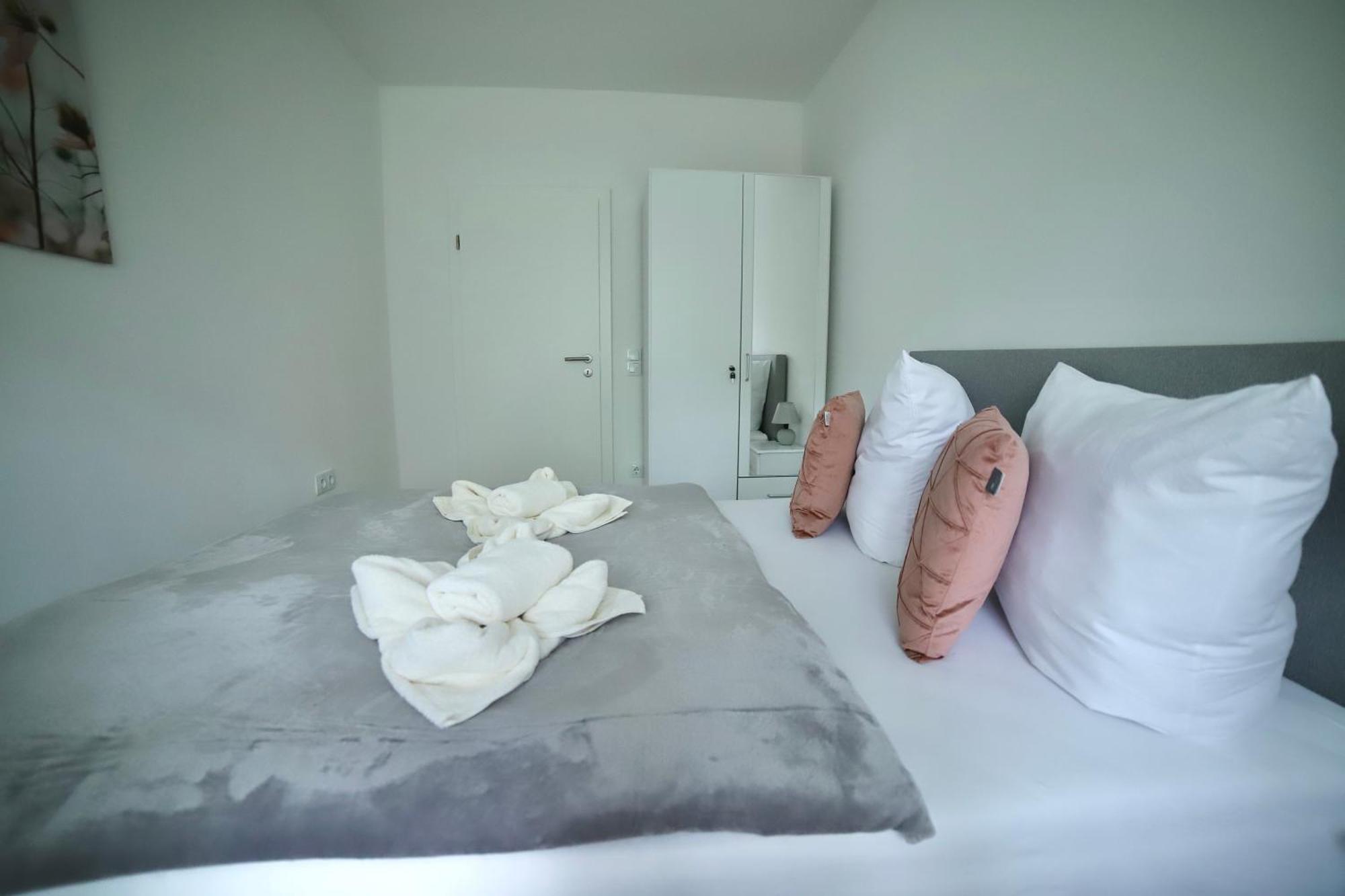 Exsklusiv Apartment Im Mittelpunkt Baden-Baden Buitenkant foto