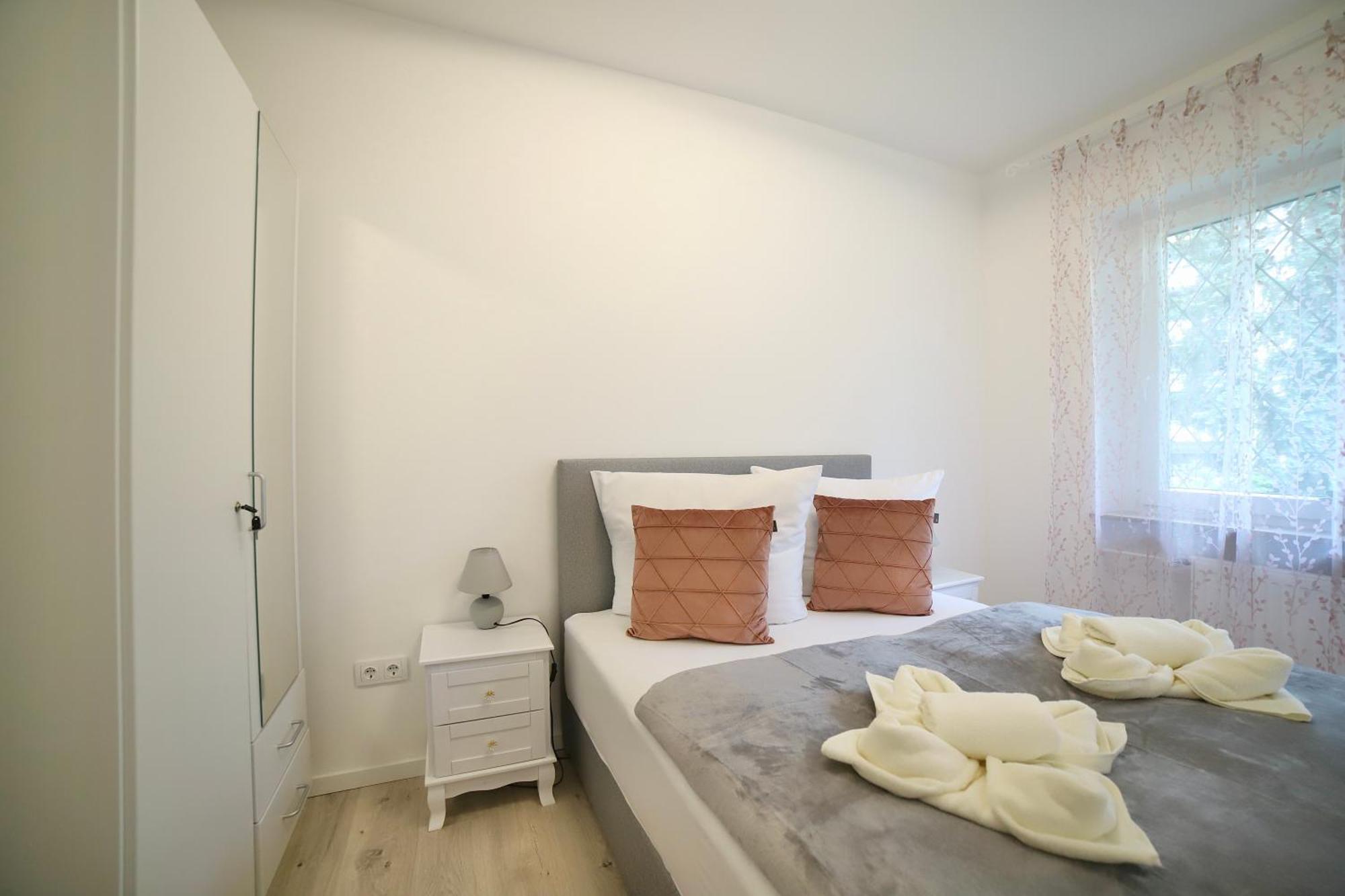 Exsklusiv Apartment Im Mittelpunkt Baden-Baden Buitenkant foto