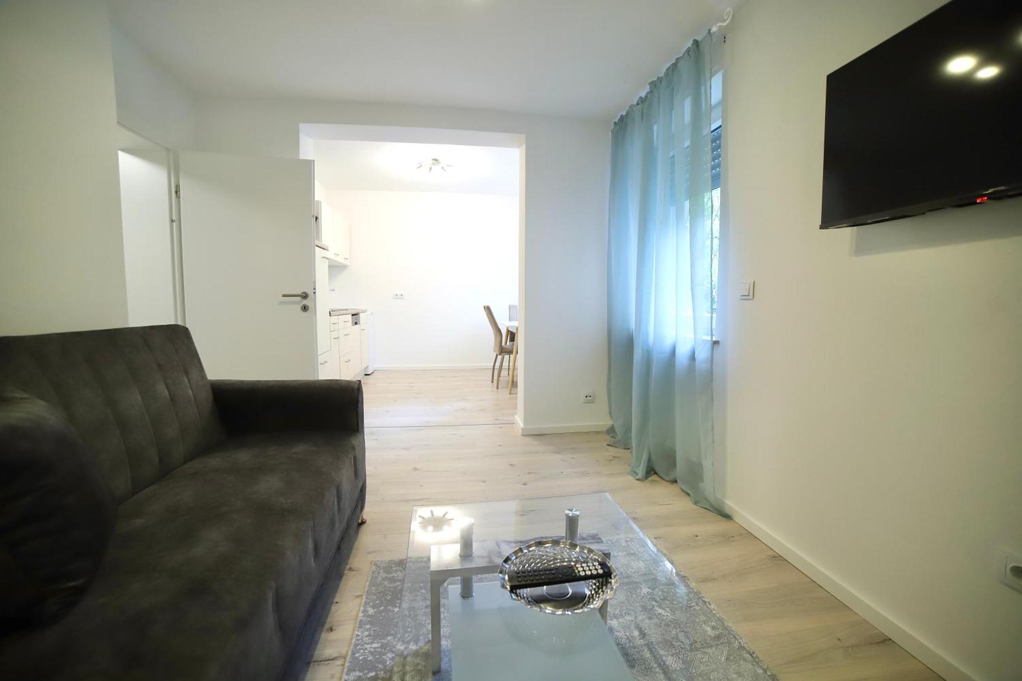 Exsklusiv Apartment Im Mittelpunkt Baden-Baden Buitenkant foto
