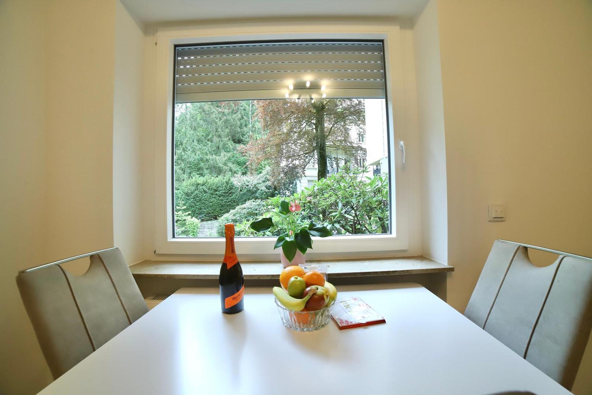 Exsklusiv Apartment Im Mittelpunkt Baden-Baden Buitenkant foto
